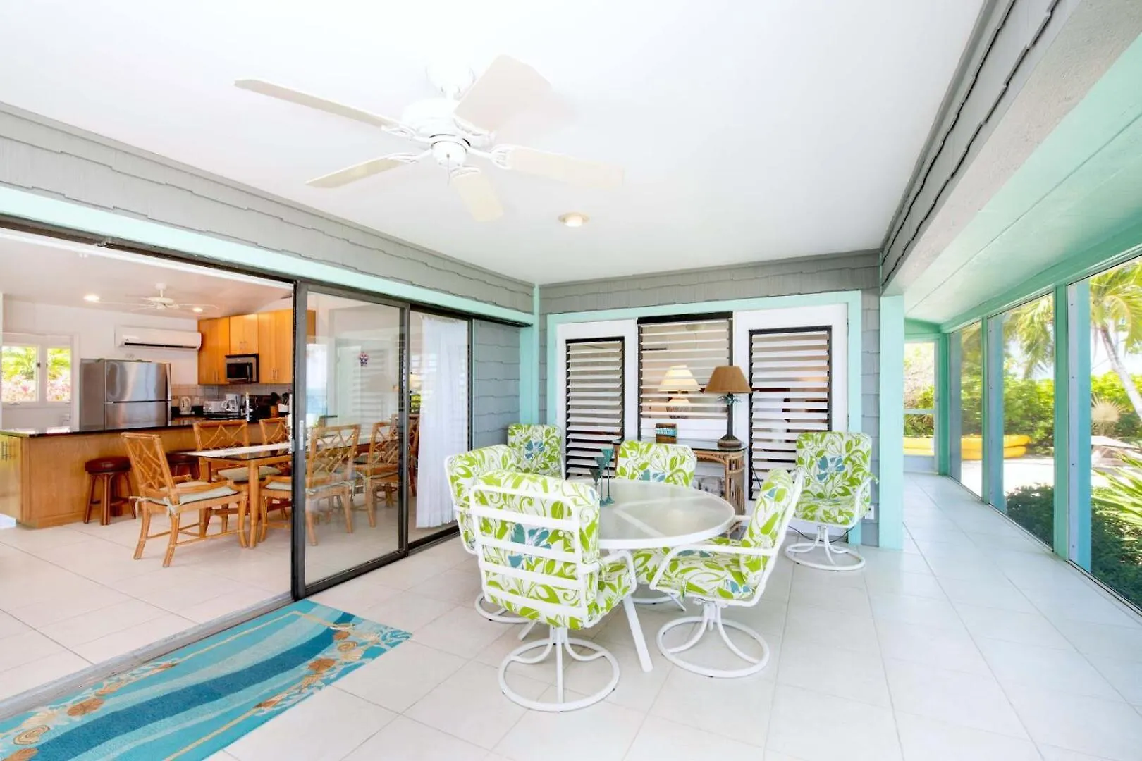 펜션 Fingertip - Beach Bungalow In Cayman Kai Driftwood Village 케이맨 제도